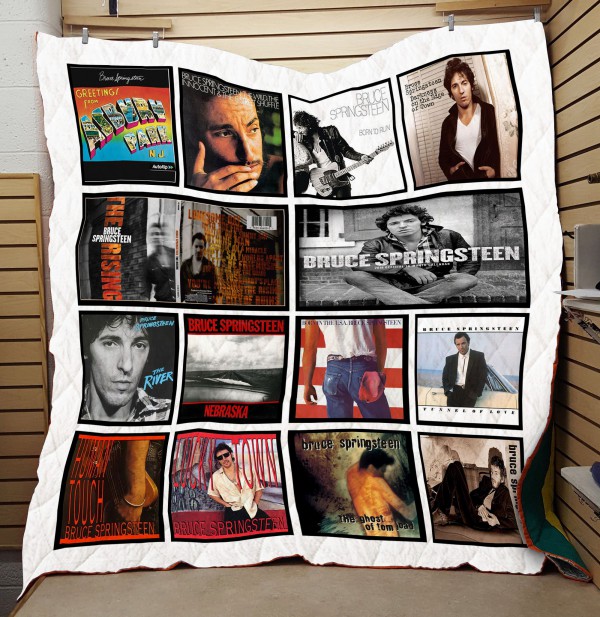 T000111 Bruce Springsteen Quilt Blanket mockup